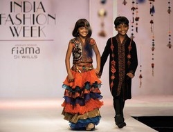 India; The Millionaire, Boyle: 567mila euro ai bambini degli slum