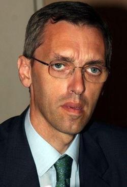Rai; Ghedini: Non condivido sospensione di Vauro