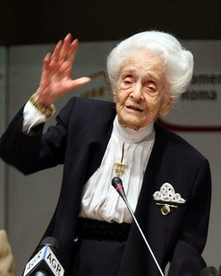 Levi Montalcini festeggiata a Colle: Nella vita credete in valori