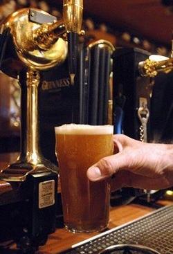 Salute; Sballo nel week-end, allarme ‘sbornie’ tra i minorenni