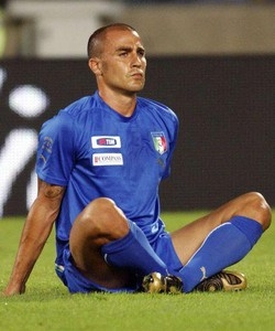 Calcio; Juve: Cannavaro ha firmato, contratto per una stagione