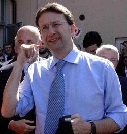Rai; Franceschini: Berlusconi vuole controllo totale