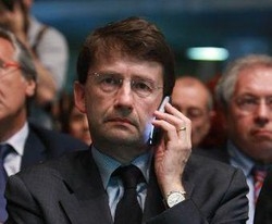 Riforme; Franceschini a Di Pietro: Insisto, unità opposizioni