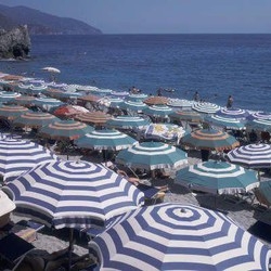 Vacanze, è l’anno del ‘no frills’: minimaliste ma irrinunciabili