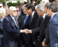 Napolitano: Paese unito, nonostante contrapposizioni politiche