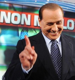 Berlusconi; El Pais: “Denuncia non ci preoccupa, siamo adulti”