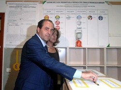 Europee;Di Pietro ‘vola’ verso l’8%: ora Pd scelga tra noi e Udc