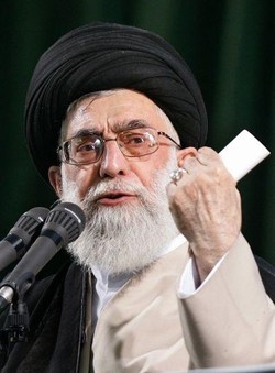 Iran; Oggi Khamenei rompe silenzio con discorso in università