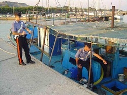Immigrati; Nuovo respingimento verso la Libia, riconsegnati in 72