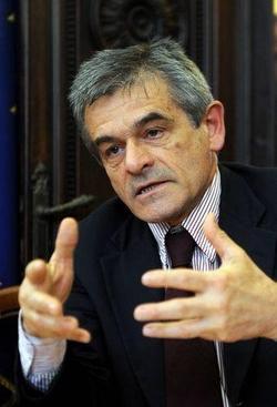Pd; Chiamparino rinuncia a correre per la segreteria del partito