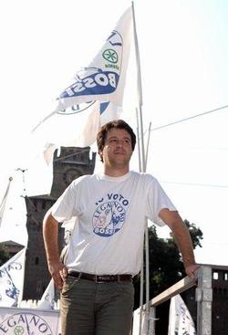 Lega; Salvini si dimette dalla Camera: polemiche non c’entrano