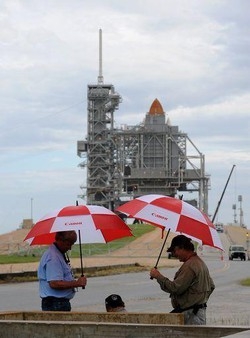 Spazio; Rischio maltempo per lancio space shuttle “Endeavour”
