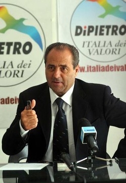 Napolitano; Di Pietro: Idv sente dovere di declinare suo appello