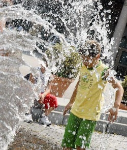 Caldo; Massima allerta ondate calore a Bologna, Perugia e Roma