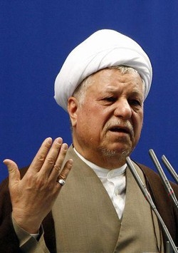 Iran; Da Rafsanjani dura critica a leadership Khamenei