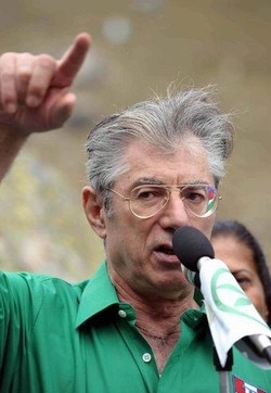 Gabbie salariali/ Bossi: Chi non le vuole è contro federalismo
