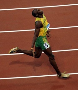 Atletica/ Mondiali: fulmine Bolt, oro e record nei 100