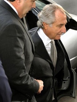 Usa/ Bernard Madoff non ha il cancro, smentita storia del NyPost