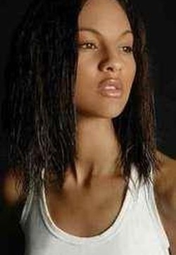 Gabon/ Modella dell’Oreal ‘angelo custode’ del voto di domenica