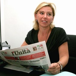 Berlusconi querela direttore e giornaliste dell’Unità