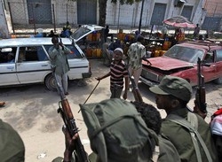 Somalia/ Attacco ribelli a Mogadiscio, uccisi cinque civili
