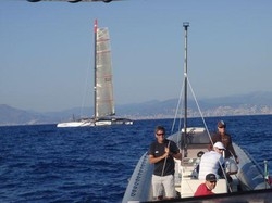 Vela/ Coppa America,a Genova Coutts sorpreso a “spiare” Alinghi5