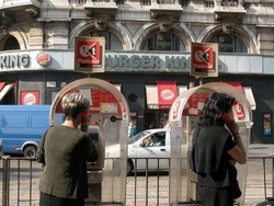 Molestava uomo con 50 telefonate al giorno: arrestata 51enne