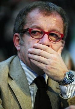 Immigrati/ Maroni contestato a conferenza in Cattolica a Milano