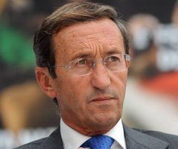 Scudo fiscale, Fini ammette: Questo decreto è un’anomalia