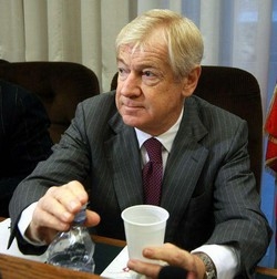 Informazione, Garimberti: “irrituale” editoriale direttore Tg1