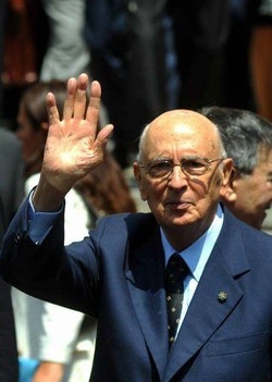 Napolitano: per fortuna lo scontro politico non contamina tutto