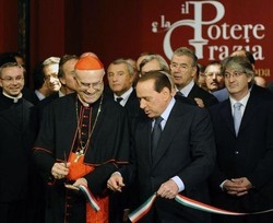 Incontro Berlusconi-Bertone a margine di inaugurazione mostra
