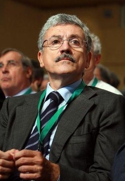 Pd/ D’Alema scherza su Fioroni: La scissione? Una cavolata…