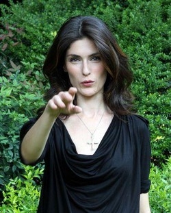 Cinema/Anna Valle: Mi piacerebbe lavorare con Clooney e Tornatore