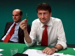 Pd/ Franceschini: Vice nero, Touadi. Bersani boccia idea ticket