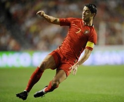 Champions/ Cristiano Ronaldo: Voglio recuperare per Milan-Real