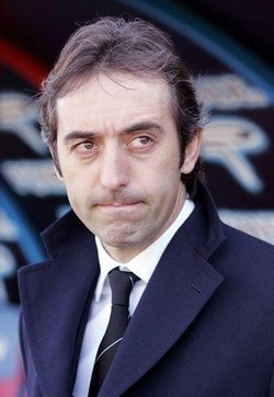 Calcio/ il Siena esonera il tecnico Giampaolo, squadra a Baroni