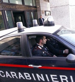 Caso Cucchi/Si procede contro ignoti:omicidio preterintenzionale