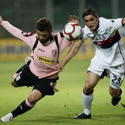 Calcio/ Serie A: Palermo-Genoa 0-0 nel posticipo del Barbera