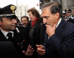 Regionali/ La Russa frena Bossi: si decide insieme