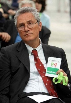 Copasir/ Rutelli rimette mandato Presidente,ma resto opposizione