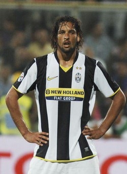 Calcio/ Abete: Amauri? Se cittadino italiano può essere convocato