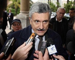 Ue/ Ft: D’Alema, un uomo di sinistra “ferrato negli intrighi”