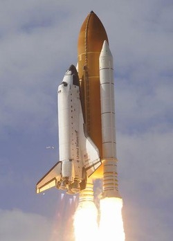 Spazio/ Prima passeggiata spaziale per astronauti “Atlantis”