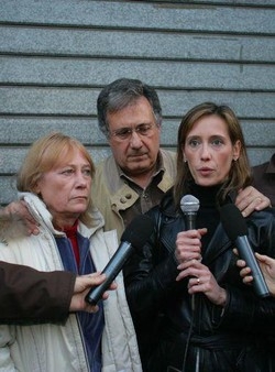 Cucchi/ Il corpo presenta traumi molteplici e recenti