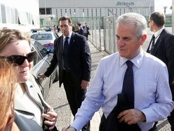 Fincantieri/ Metalmeccanici e sindaci occupano aula Min.Sviluppo