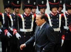 Berlusconi/ Il Premier lascia Roma mentre inizia il No B Day
