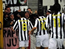 Calcio/ Juve-Inter 2-1, Marchisio riapre la corsa al tricolore
