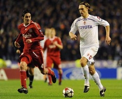 Champions/ Impresa Fiorentina, 2-1 a Liverpool e primo posto