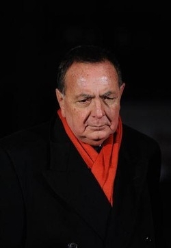 Berlusconi/ Bonaiuti: è affaticato e sofferente, serve riposo